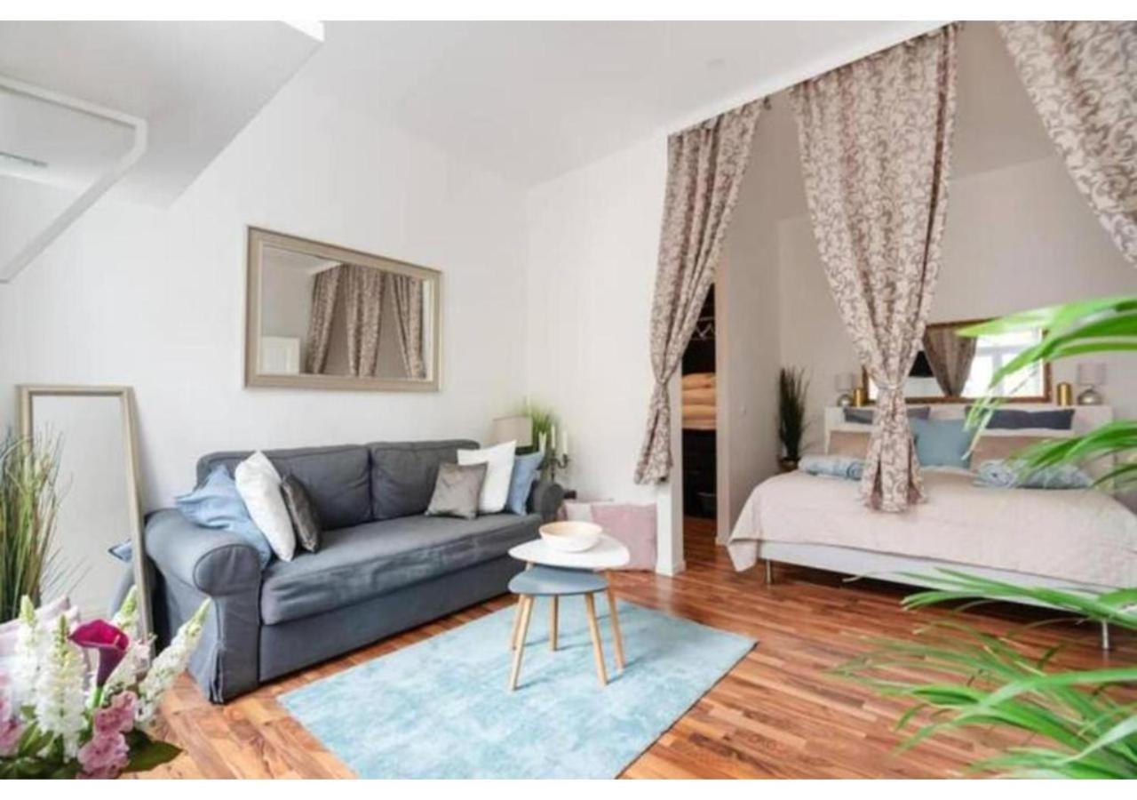 Luxurious And Bright, 5 Min To City Center Apartman Bécs Kültér fotó