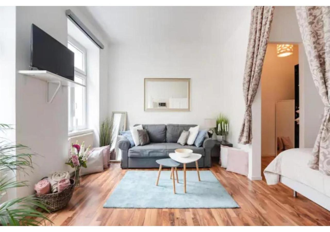 Luxurious And Bright, 5 Min To City Center Apartman Bécs Kültér fotó