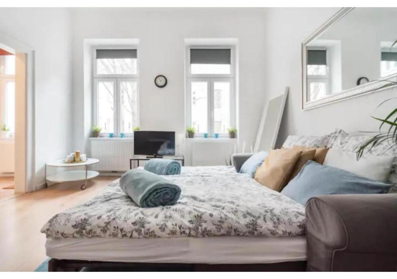 Luxurious And Bright, 5 Min To City Center Apartman Bécs Kültér fotó