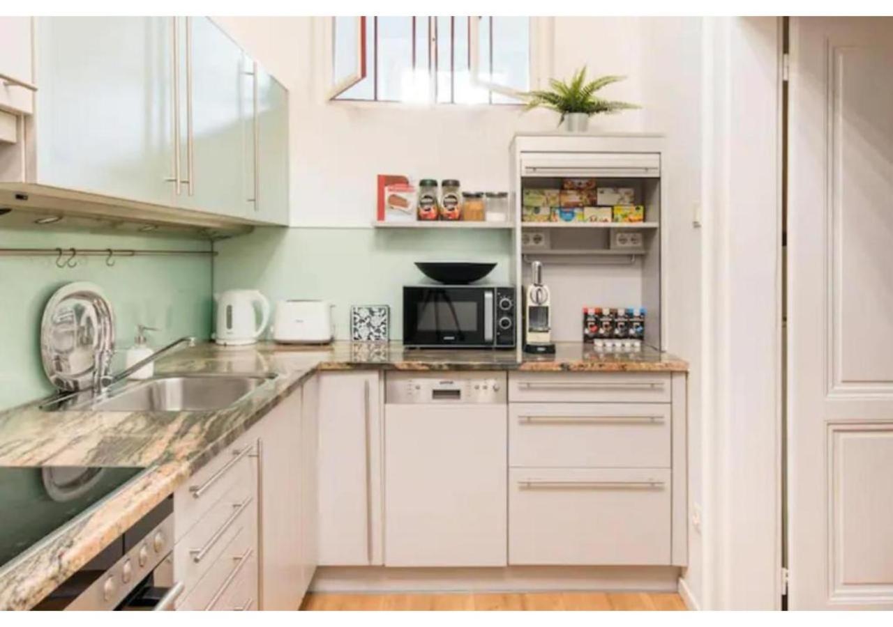 Luxurious And Bright, 5 Min To City Center Apartman Bécs Kültér fotó