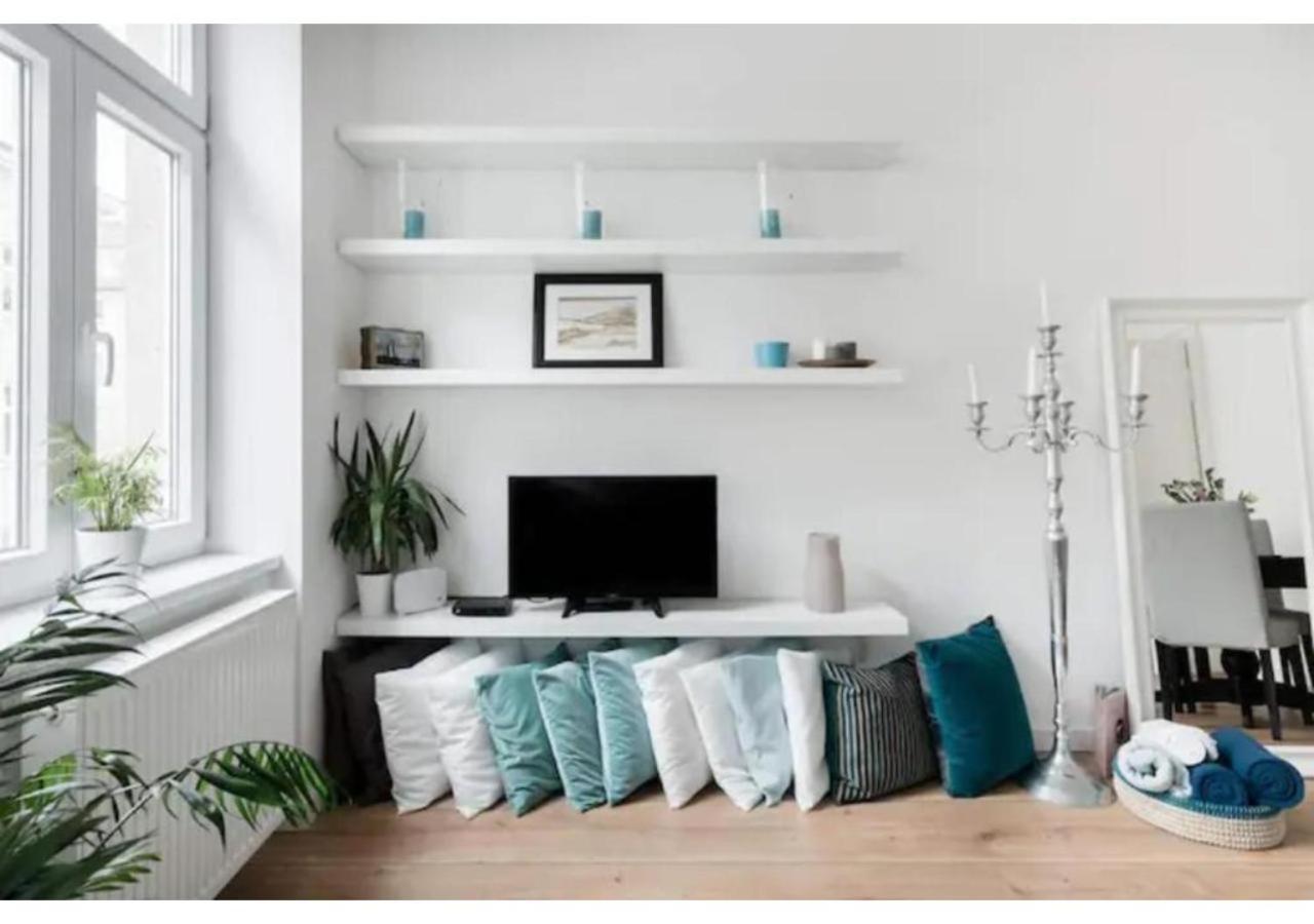 Luxurious And Bright, 5 Min To City Center Apartman Bécs Kültér fotó