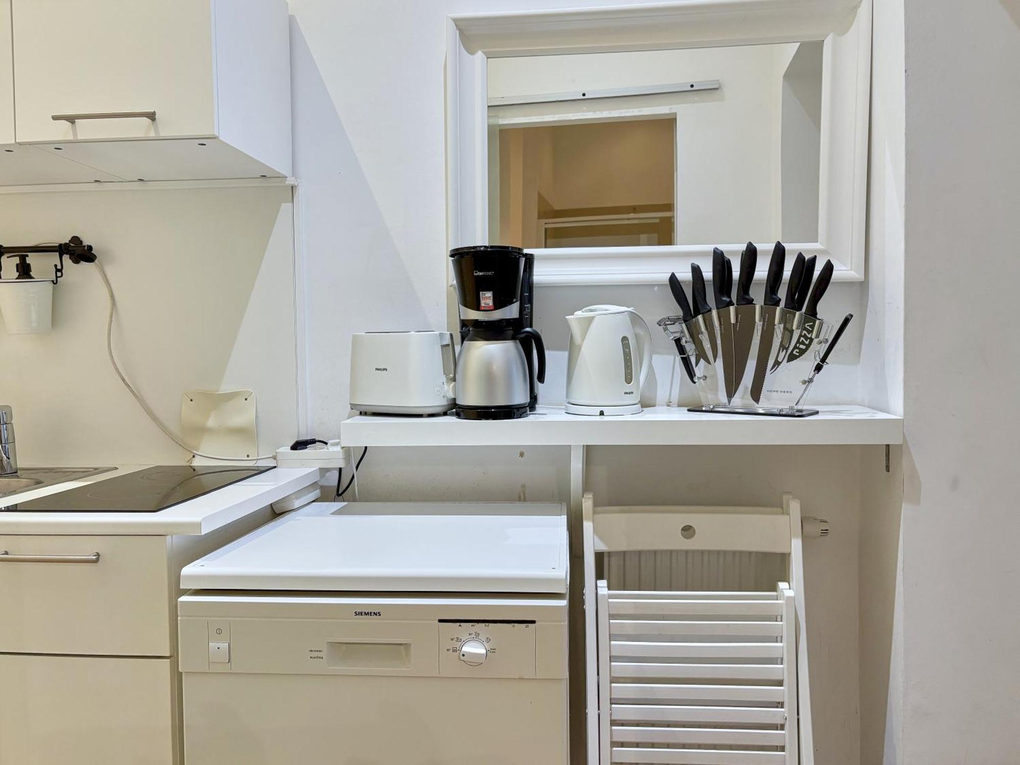 Luxurious And Bright, 5 Min To City Center Apartman Bécs Kültér fotó